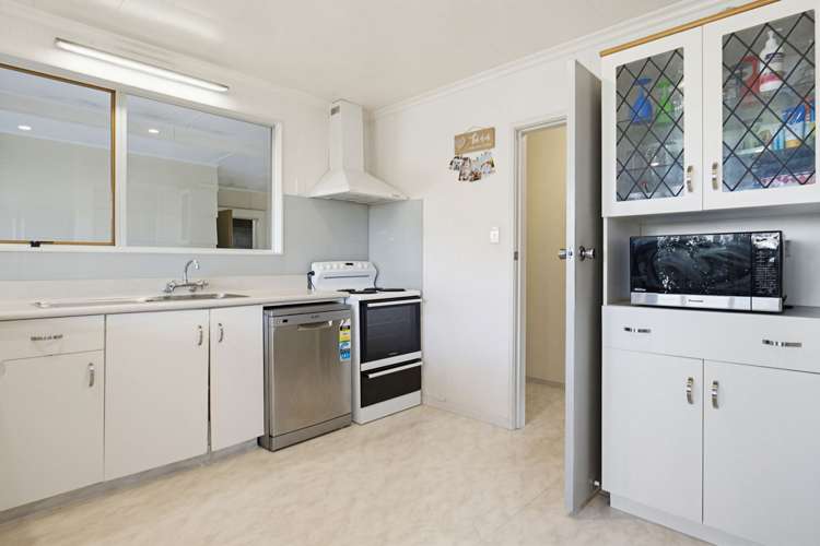 4 Manor Place Redwoodtown_7