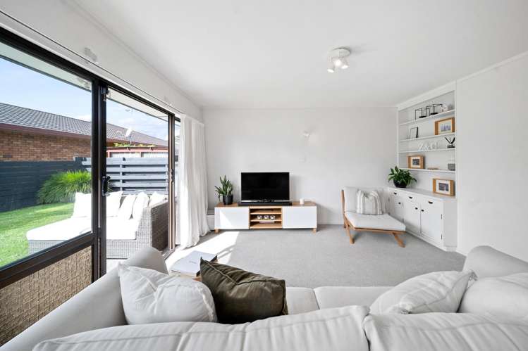 2/88 Edgecumbe Road Avenues_5