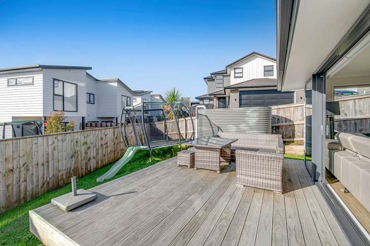 34 Pacific Heights Road Orewa_17