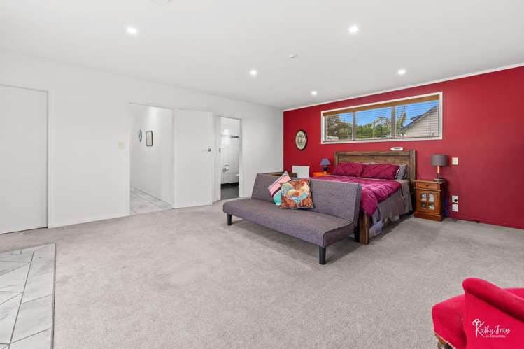 6 Bayly Street Baylys Beach_17