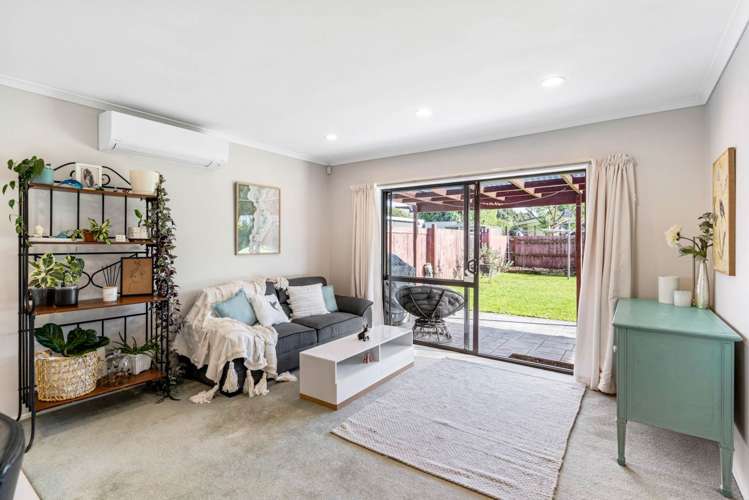 3 Evanda Crescent Conifer Grove_8