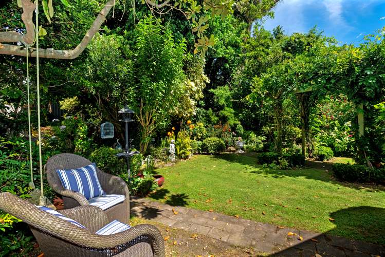 89 Esplanade Kaiti_7