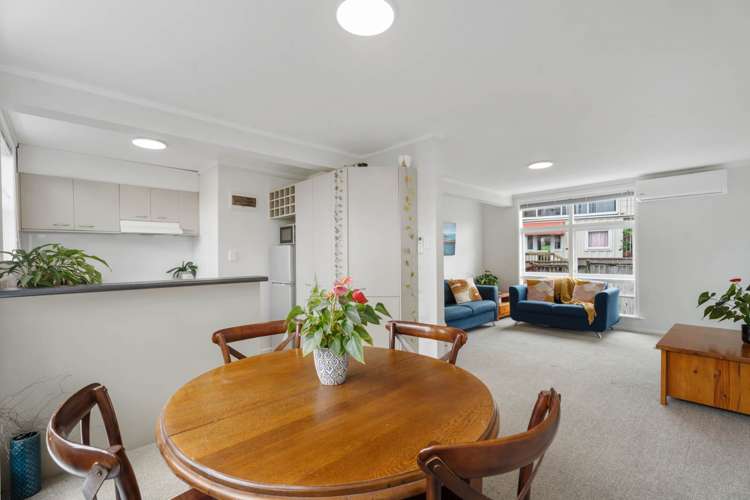 3/27 Piccadilly Place Kohimarama_6