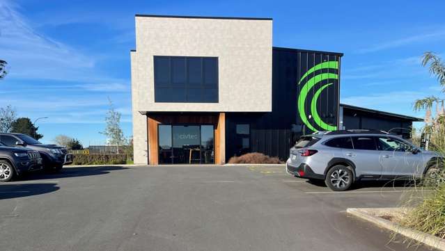 Large Industrial with Yard at Horotiu