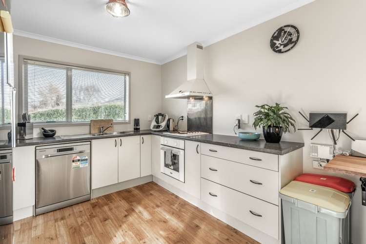 39 Lithgow Place East Glengarry_7