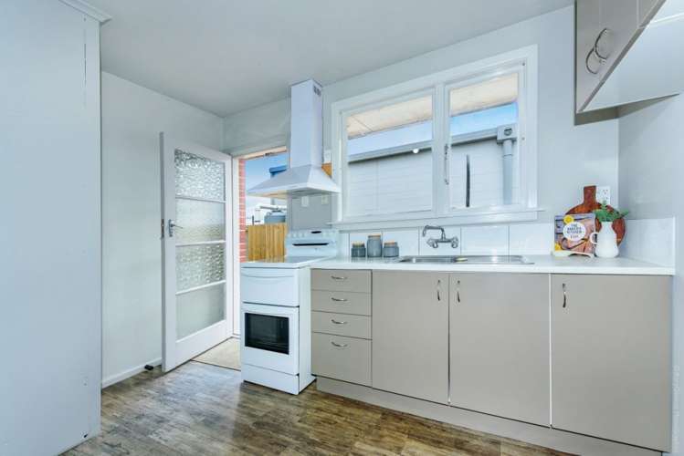 3/458 Hereford Street Linwood_10