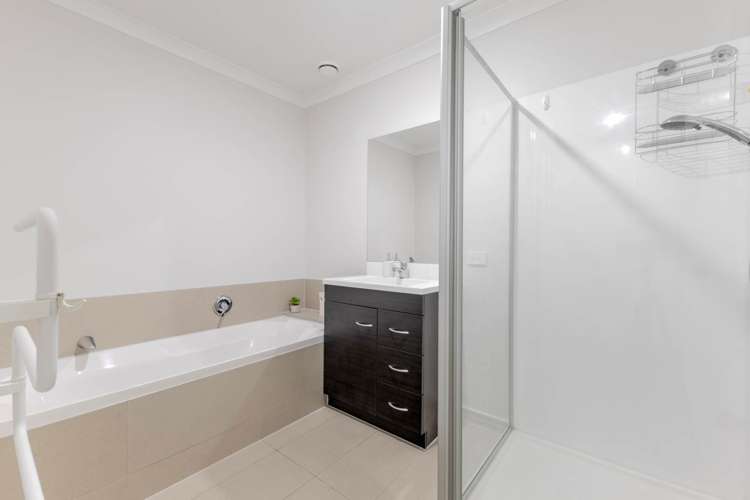 92 Popokatea Drive Takanini_16