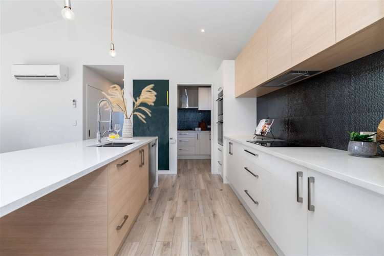 96 Sarabande Avenue Redwood_8