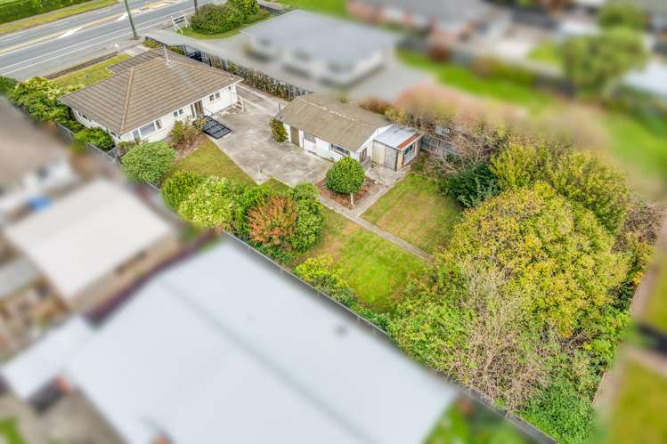 120 Springs Road Hornby_13