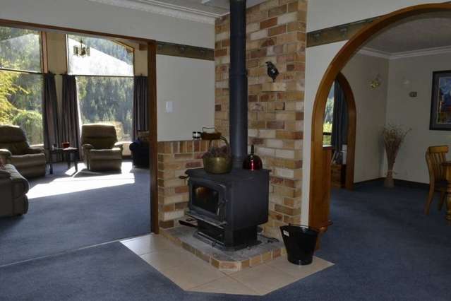 452 Falla Burn Road Balclutha_4