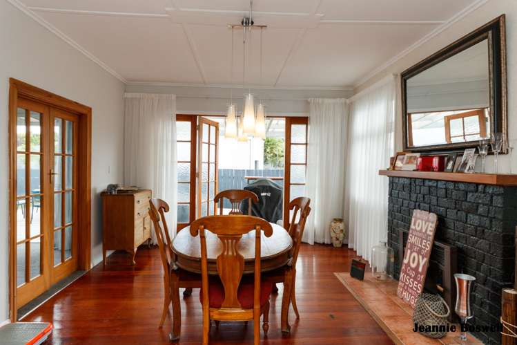 13 Douglas Square Rongotea_5