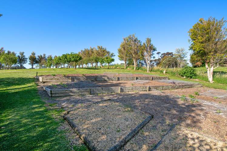 69a Pipitiwai Drive Helensville_27