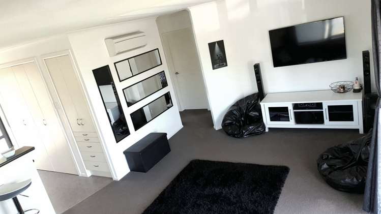 5 Mcintosh Road Brighton_8