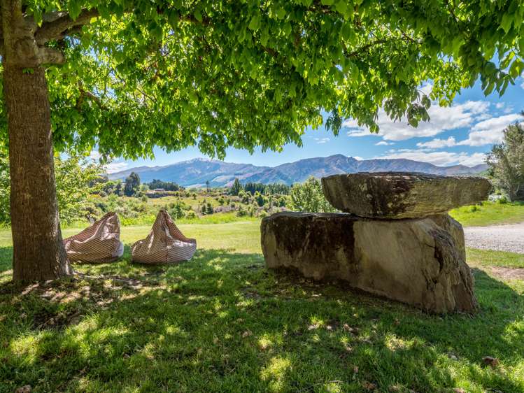 100 Whitechapel Road Arrow Junction_14