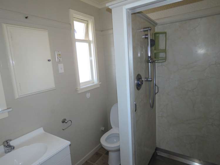 146 Kermode Street Ashburton_9