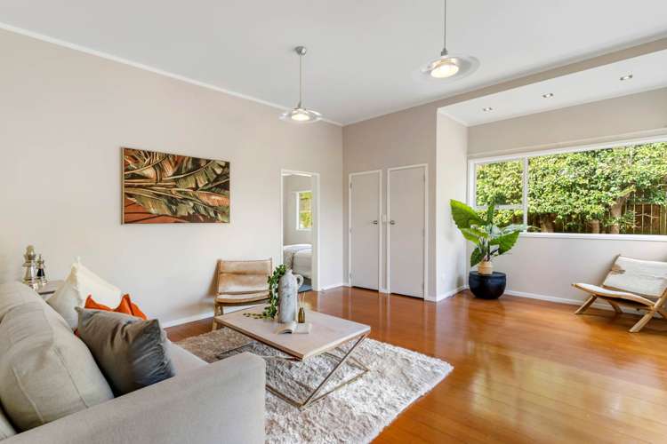 7 Merwood Lane Devonport_10