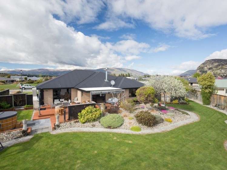 42 Dale Street Albert Town_0