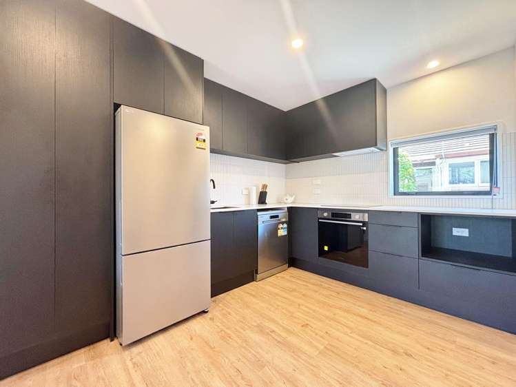 7/427 Worcester St Linwood_1