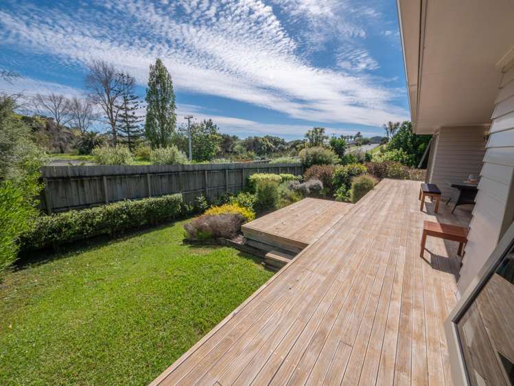 16 Pohutukawa Drive Coopers Beach_12