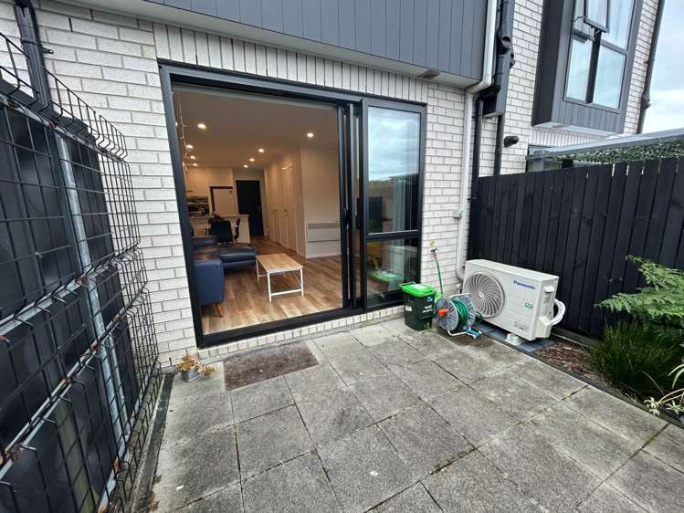 13 Wharara Lane Massey_5