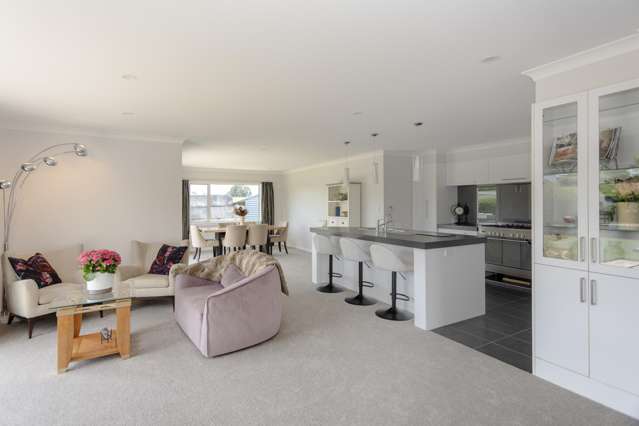 326 Homestead Road Weston_4