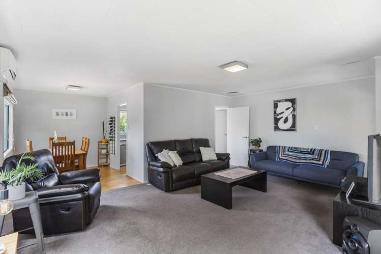 1/20 Glenhaven Place Te Atatu Peninsula_8