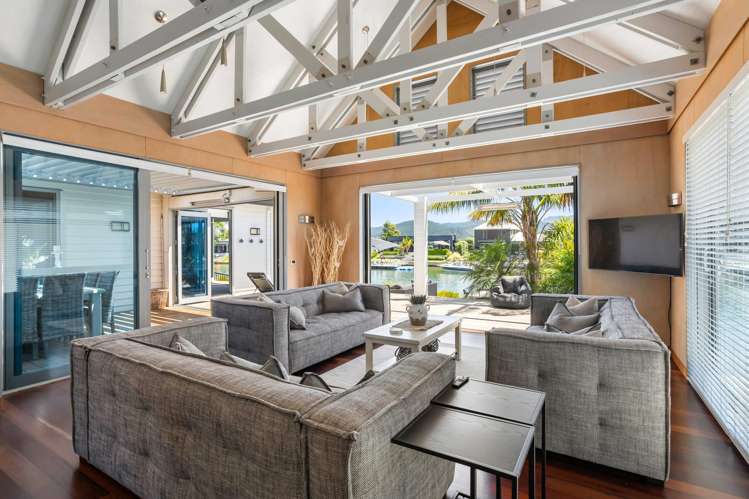 121 Motu Hei Pauanui_6