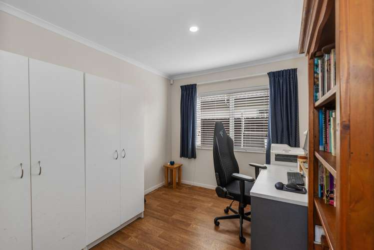 17 Espalier Drive Henderson_19