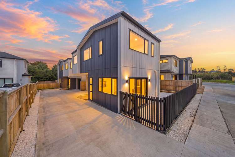 2A Breeze Lane Silverdale_13