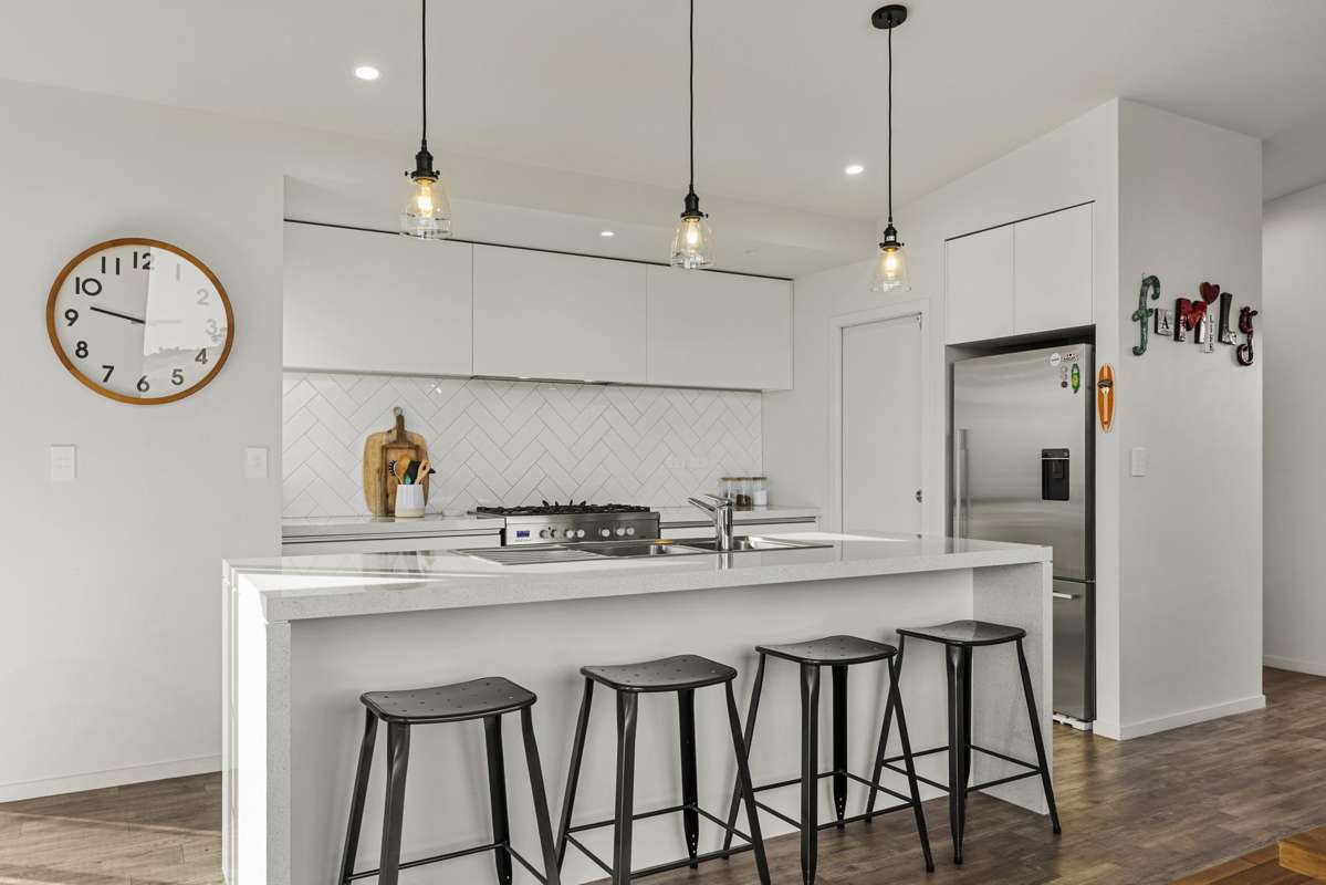 24 Robertson Street_4