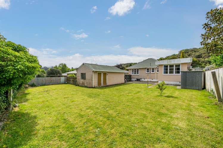 36 Horoeka Street Stokes Valley_15