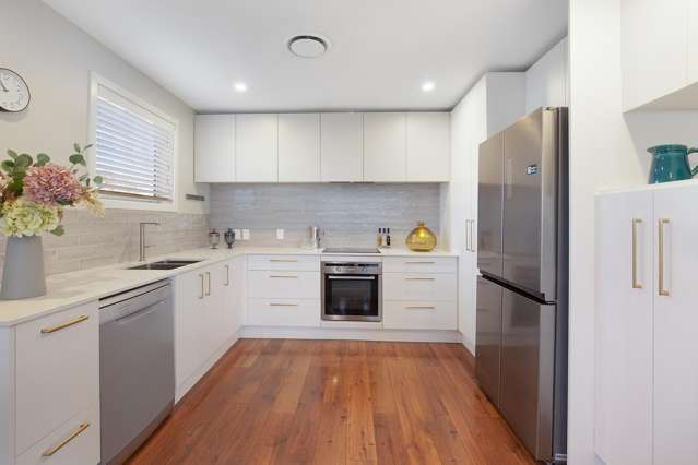 2/6 Timbertop Lane Saint Martins_2