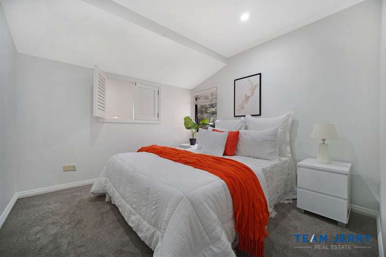 27 Bridgefield Crescent Flat Bush_18