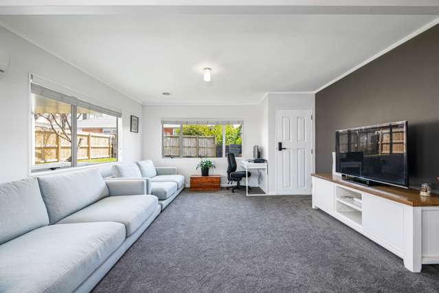 2/59 Archibald Road Kelston_3