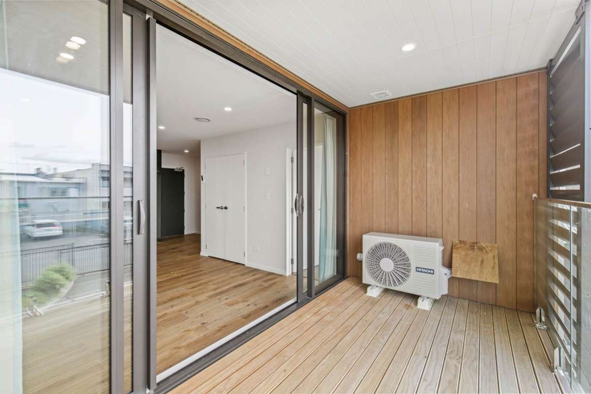 Unit 27, 4 East Street_3