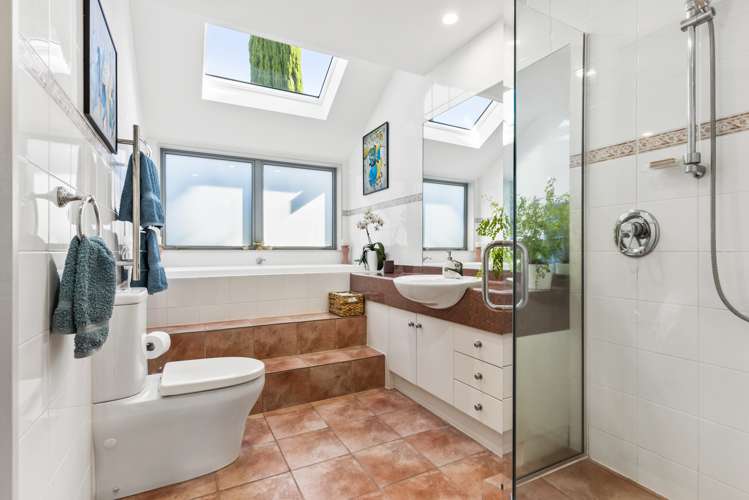 11 Renway Rise Somerville_23