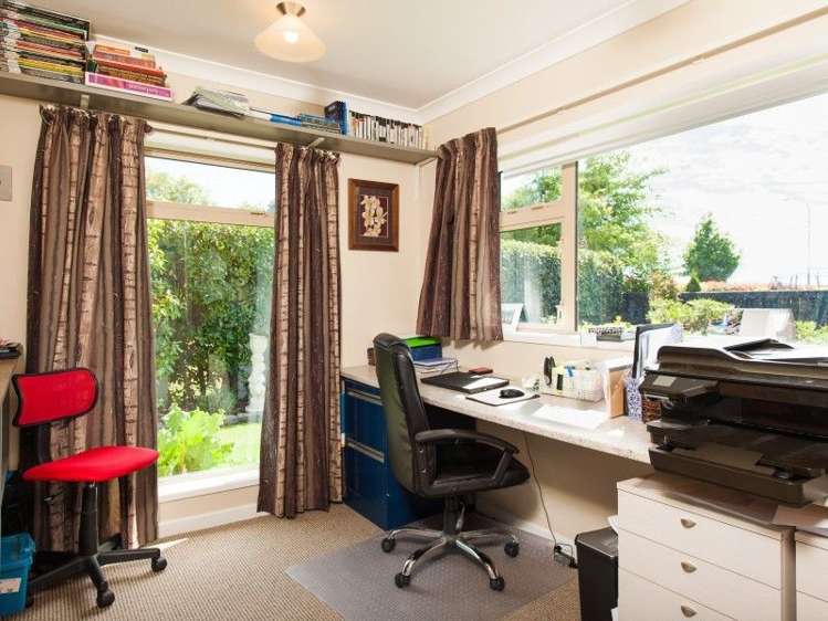 10 Nottinghill Drive Springlands_12