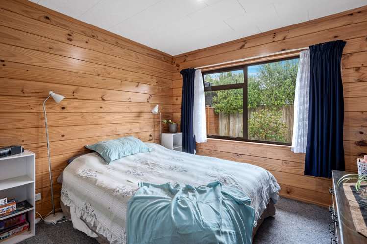 10 Heaphy Place Pukehangi_16