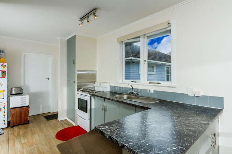 8 Paramu Avenue Birkdale_22