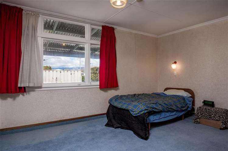 3 Ruthken Crescent Springlands_17