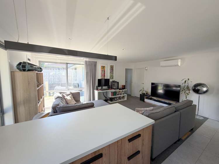 1&2/75A Boundary Road_2