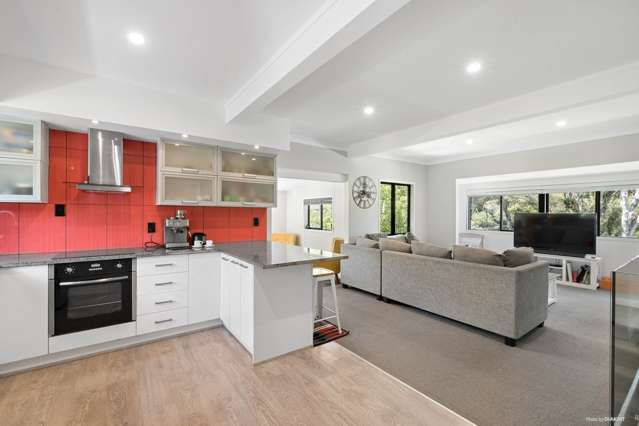 56C Easton Park Parade Glenfield_1