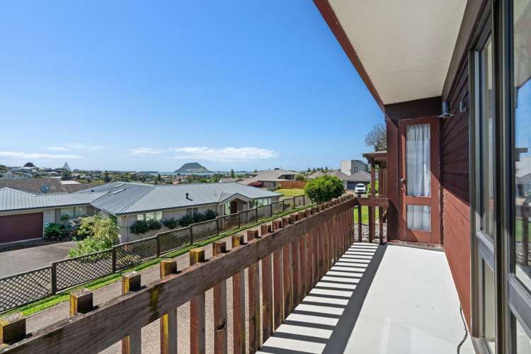 32 Hillcrest Road Otumoetai_18