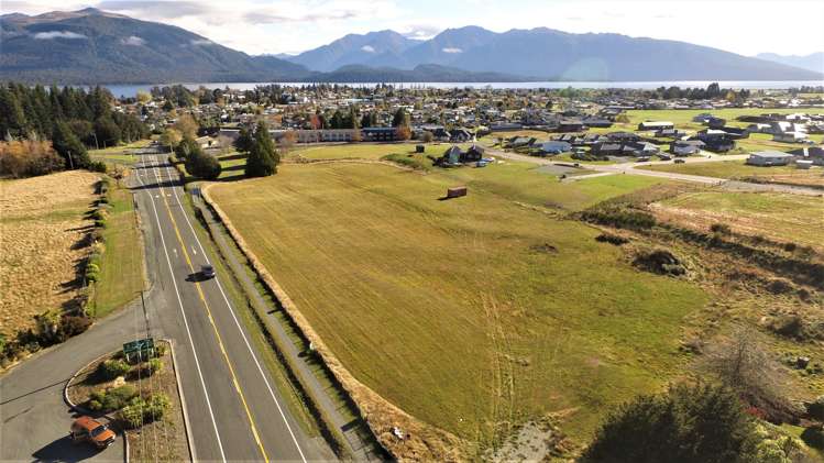 25 Te Anau Mossburn Highway Te Anau_10