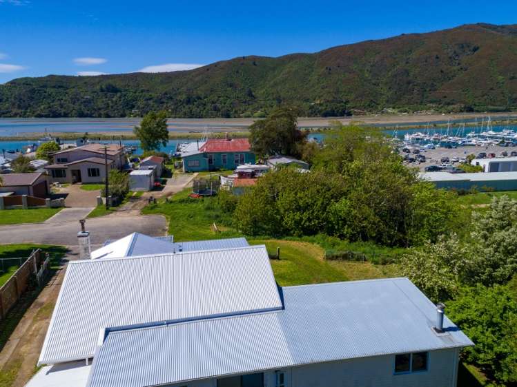 1 Rose Street Havelock_11