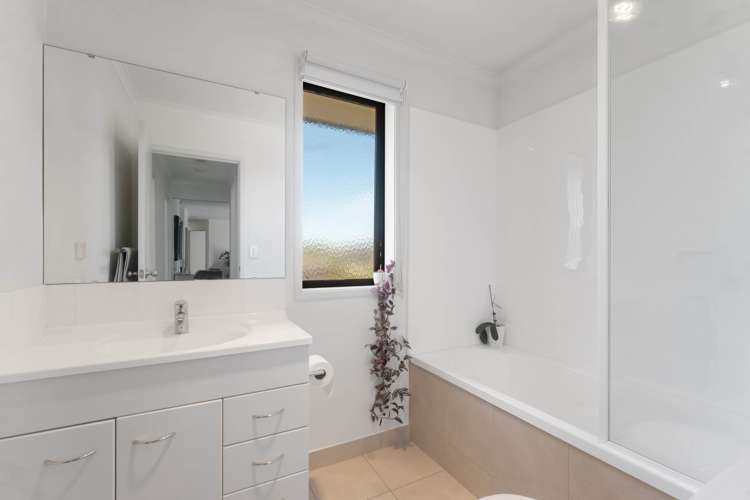 63 Fairview Avenue Albany_18