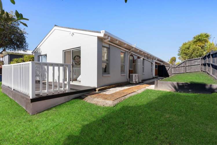 2/83 Glamorgan Drive Torbay_11