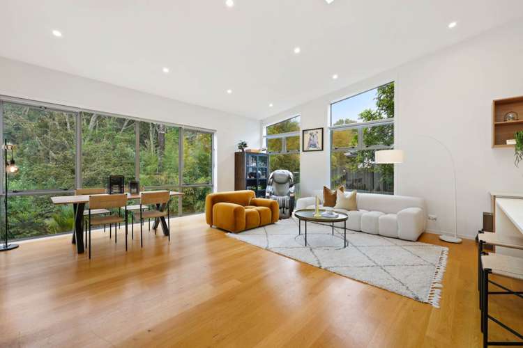 25c Marina Road Torbay_12