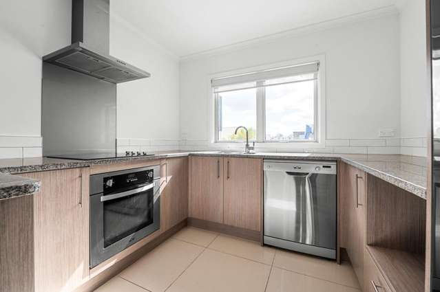 5/7 Vialou Street 10463_2