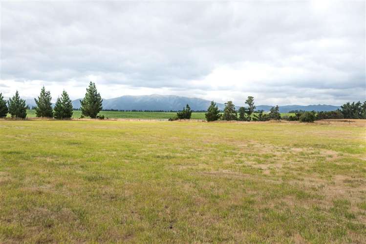 1518 Thongcaster Road Oxford_17